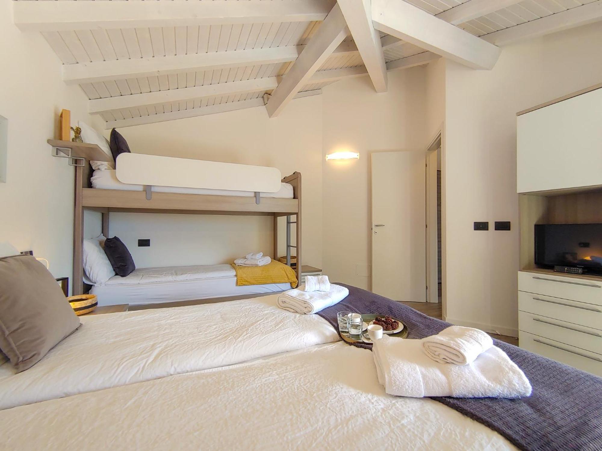 Dascio Silence Ferienwohnung Mit Panorama Balkon Exterior photo