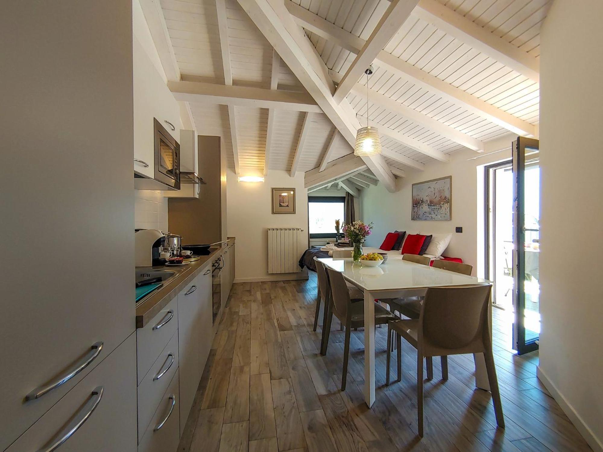 Dascio Silence Ferienwohnung Mit Panorama Balkon Exterior photo